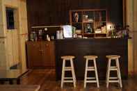 Bar, Cafe and Lounge Stay Maja