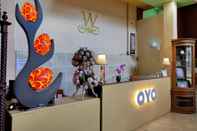 Lobby OYO 2994 Hotel Wedika