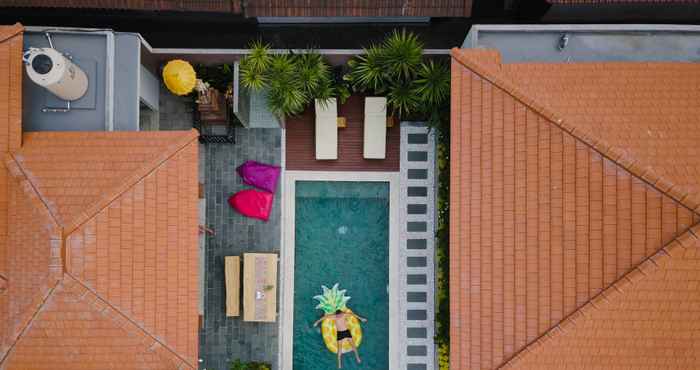 Swimming Pool Antara House