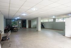 Ruang untuk Umum 7 OYO 2778 Alvin Residence Near RS Paru Rotinsulu