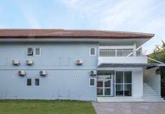 Bên ngoài 2 OYO 2270 Hotel Taman Wirama