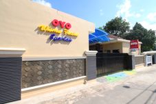 외관 OYO 2630 Wisma Fahza Syariah