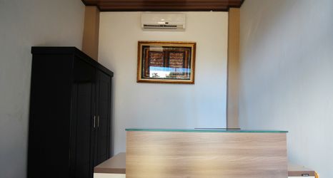 로비 2 OYO 2630 Wisma Fahza Syariah