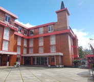 Exterior 5 Grand Baliem Hotel Wamena