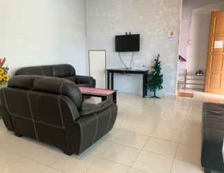 Lobby 2 OYO 89777 Urbanstay Kuantan