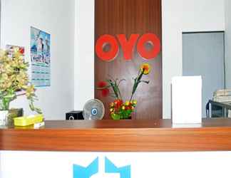 Lobby 2 OYO 2731 Mim Residence Syariah