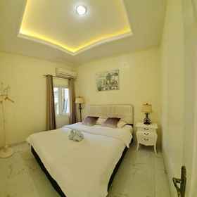 Bedroom1Casa Belva，Mbok Berek Ny. Nur Bedjo (Mulungan Kulon KM 8)飯店