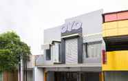 Luar Bangunan 4 OYO 2669 Crown Residence