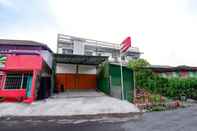 Bangunan OYO 2782 Puspa Residence Semarang