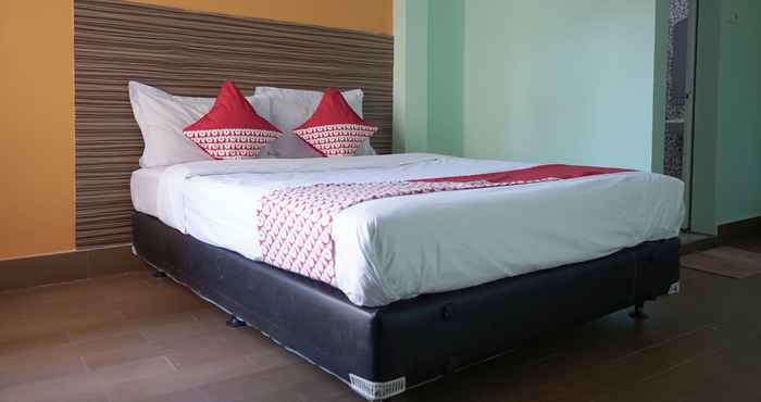 Bilik Tidur OYO 2849 Almira Residence Makassar