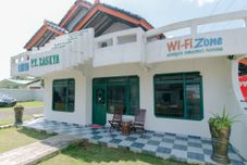 Luar Bangunan OYO 2858 Vafa Guesthouse