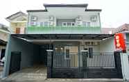 Exterior 4 OYO 2599 Seturan First Living Adisutjipto Ambarukmo Hartono