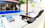 Swimming Pool 5 Kartika Dahayu Villa 