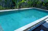 Swimming Pool 6 Suwita Bali Villa Seminyak