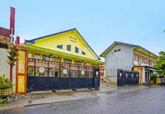 외관 4 OYO 2708 Hotel Kemuning Syariah