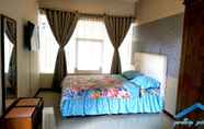 Bilik Tidur 5 Garut Trip Private Villa 3 Bedroom