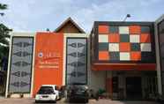 Bangunan 5 SPOT ON 2909 Edotel Syariah Nilam Sari