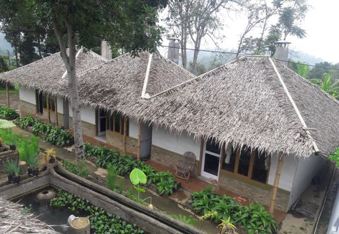 外觀 OYO 2922 Wisma Kampoeng Ciherang Syariah