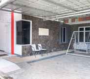 Common Space 4 SUPER OYO 2919 Andung Residence