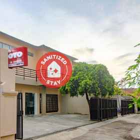 OYO 2311 C9 エクスクルーシブ 1, Golden Dragon Bandホテル