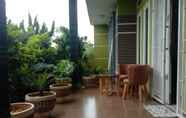 Lobi 5 Kartika Guesthouse