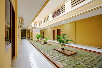 Lobi 4 OYO 2575 Omah Astu