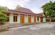 Exterior 5 OYO 2634 Griya Birowo Syariah 