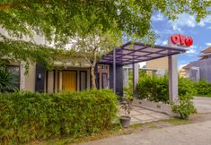 Exterior 7 OYO 2284 Grand Villa Meninting