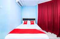 Bedroom OYO 89842 Hotel 22, Northport