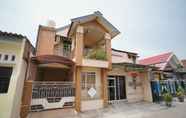 ภายนอกอาคาร 3 OYO 2656 Az Zahra Residence Syariah