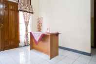 Lobi OYO 2889 Abel Homestay Syariah