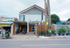 Bangunan 3 SPOT ON 2279 Rumah Teteh