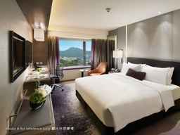 Royal Plaza Hotel, 6.795.950 VND