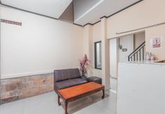 ロビー 5 OYO 2773 Villa Sm