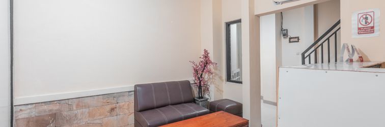 ロビー OYO 2773 Villa Sm