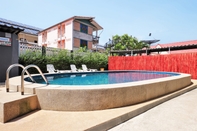 Swimming Pool OYO 609 Lanta Dream House Apartment