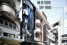 外観 SLEEEP Bkk Silom