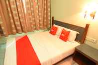 Kamar Tidur OYO 89642 Highway Inn