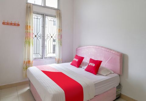 침실 OYO 2997 Grand Suites Palace 2