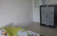 Kamar Tidur 5 Villa Puncak Garuda 2 by Travel4less