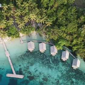 Sareni Raja Ampat 6, Hotel Pasir Timbul Raja Ampat