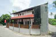 Bangunan OYO 3006 Falisha Homestay Syariah