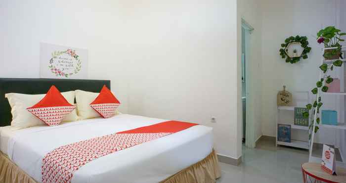 Bilik Tidur OYO 3139 Naya Guest House Syariah