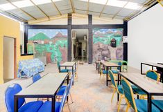 레스토랑 7 Hotel O 252 Homestay