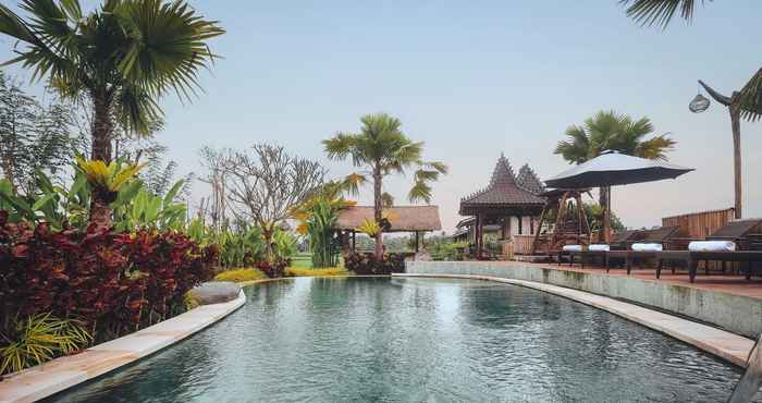 Swimming Pool Uma Sebatu