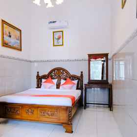 OYO 3128 Hotel Lahor Indah 1, 酒店 Wonodadi