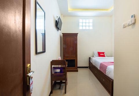 Kamar Tidur OYO 3137 Aisyah Residence Syariah