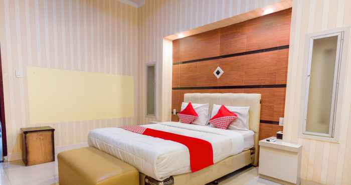 Kamar Tidur Yellow Residence