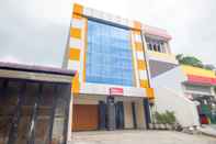 Luar Bangunan Yellow Residence