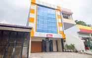 Bangunan 2 Yellow Residence